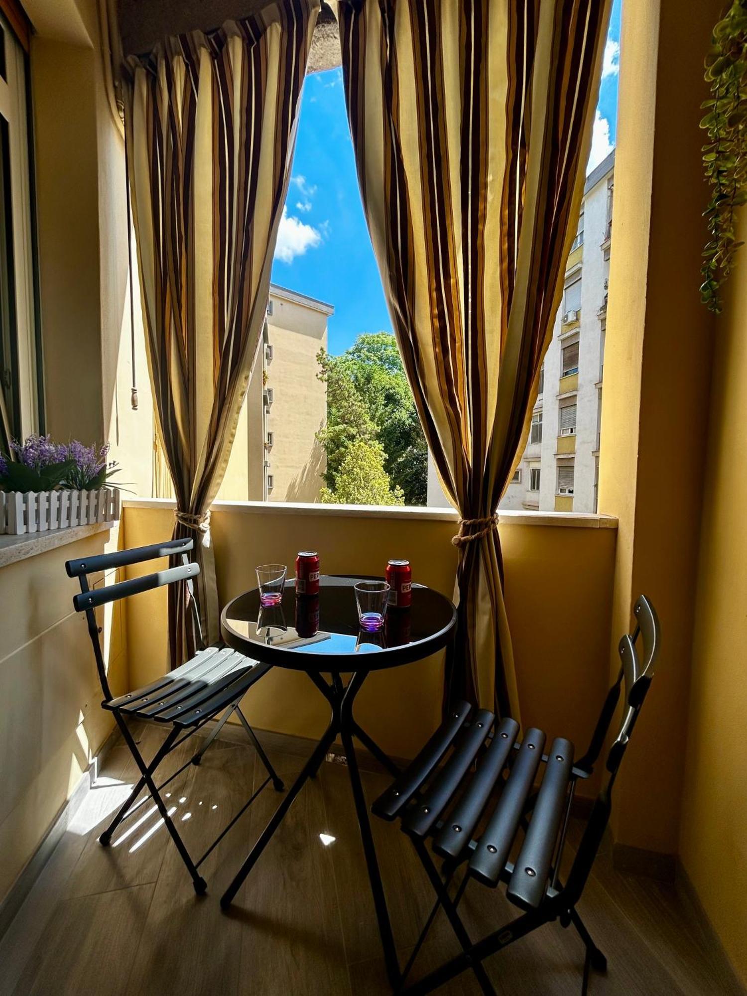 Acomodação com café da manhã  Garbacity-inn Roma